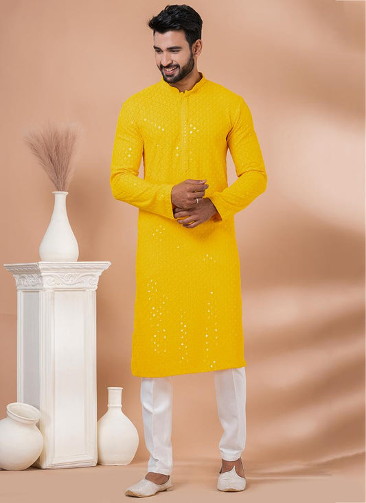 Yellow Light Embellished Kurta Pyjama